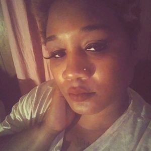 Meet your Posher, Joy